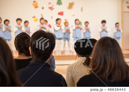 保育園の発表会 46636443