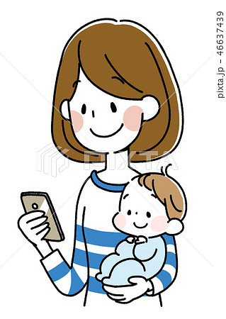 赤ちゃんを抱きながらスマートフォンを持つ女性 赤ちゃんを抱きながらスマートフォンを持つ女性 46637439