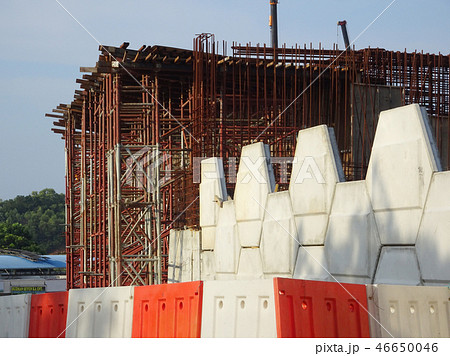 Metal scaffolding at the construction site  46650046