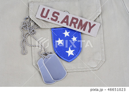 US ARMY uniform with dog tags 46651023