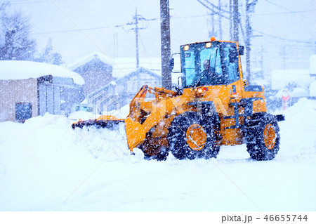 大雪　除雪 46655744