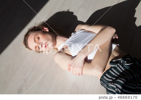 Portrait of beautiful fashionable woman with short hair style blonde 46669170