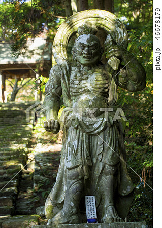 国東半島　両子寺仁王像 46678179