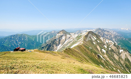 春の谷川岳登山 （トマノ耳より肩ノ小屋方面を望む） 46685825