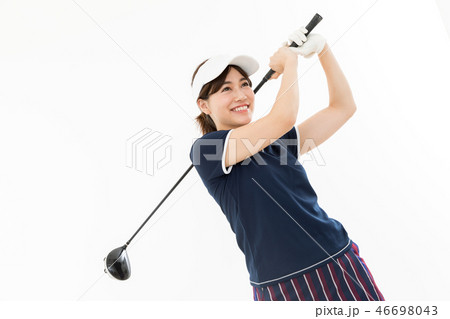 若い女性　ゴルフ 46698043
