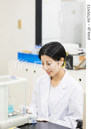 研究室 開発 実験室 臨床検査 バイオテクノロジー 新薬 研究室 開発 実験室 臨床検査 バイオテクノロジー 新薬 46700453