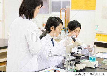 研究室 開発 実験室 臨床検査 バイオテクノロジー 新薬 研究室 開発 実験室 臨床検査 バイオテクノロジー 新薬 46701131