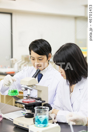 研究室 開発 実験室 臨床検査 バイオテクノロジー 新薬 研究室 開発 実験室 臨床検査 バイオテクノロジー 新薬 46701453