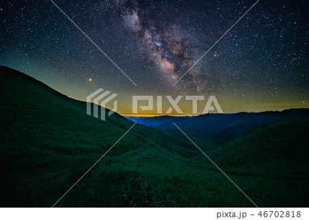 雲月山登山道から望む天の川（広島県山県郡北広島町） 46702818