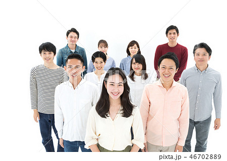 カジュアル 男女 複数 20~40代 斜俯瞰 カジュアル 男女 複数 20~40代 斜俯瞰 46702889
