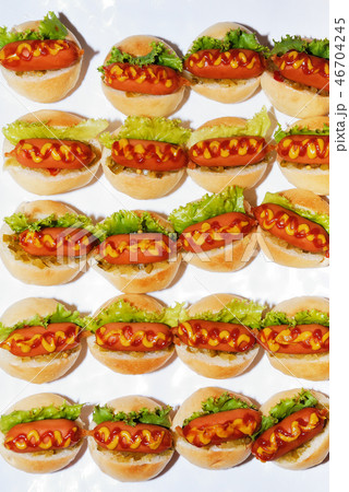 Mini hot dog bread 46704245