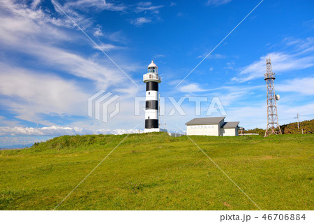 東北・秋田・入道崎・なまはげのいる男鹿半島・静かに佇む入道崎灯台（３） 46706884