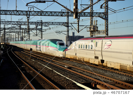 秋田新幹線E6系Z5編成こまちE5系はやぶさ 46707167