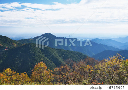 紅葉の御岳山　長尾平からの風景 46715995
