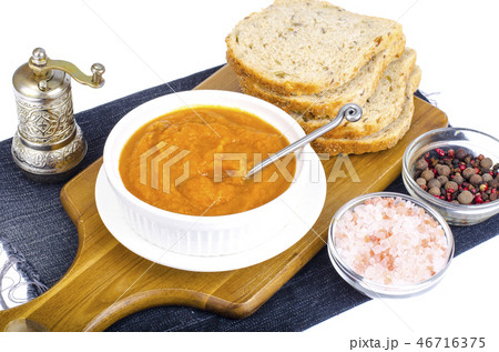 Vegetable caviar, grain bread slices Vegetable caviar, grain bread slices 46716375