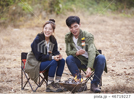 火 料理の 料理中 46719227