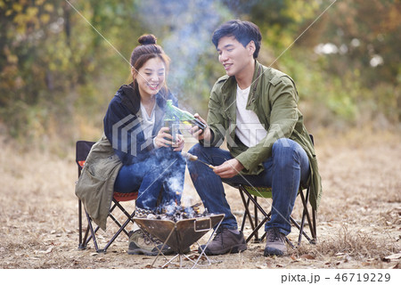 火 料理の 料理中 46719229