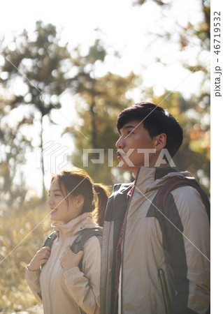 2 20代 バッグ 46719532