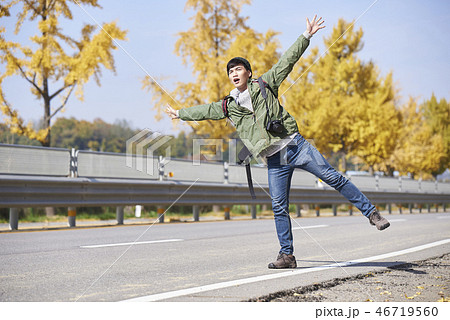 屋外 室外 若い男 46719560