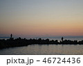 夜明けと釣り人 46724436