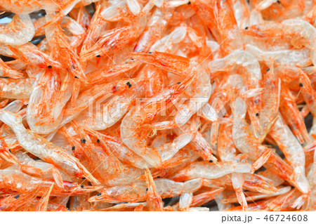 干した桜えび、乾物、静岡県駿河湾産の乾燥の桜エビ、サクラエビ、桜海老、桜えび。 46724608