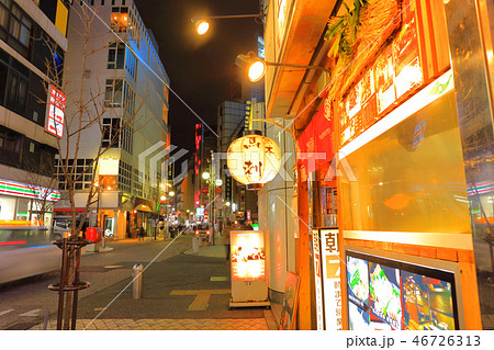 中洲中央通り　福岡県福岡市博多区、歓楽街中洲の中央を横断する道路 46726313