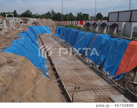 Temporary slope protection use the plastic sheet  46730890