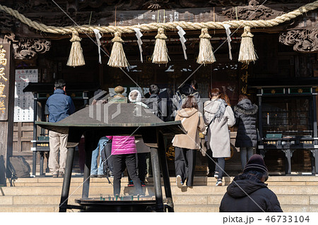 初詣　正月　イメージ 46733104