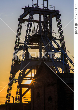 宮原坑の夕陽 世界遺産 【福岡県大牟田市】 宮原坑の夕陽 世界遺産 【福岡県大牟田市】 46733188