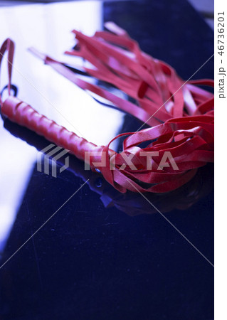 Bondage leather whip 46736201
