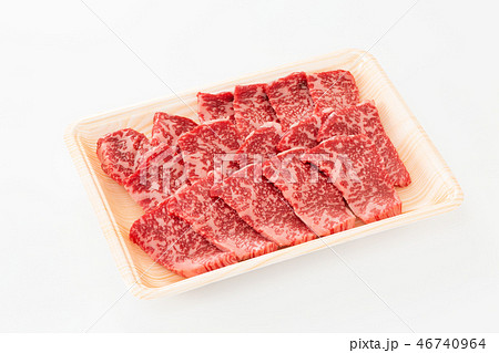 牛モモ肉　焼肉用 46740964
