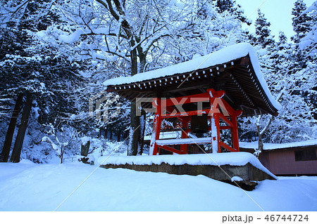 冬の極楽寺 46744724
