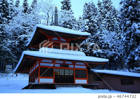 冬の極楽寺 46744732