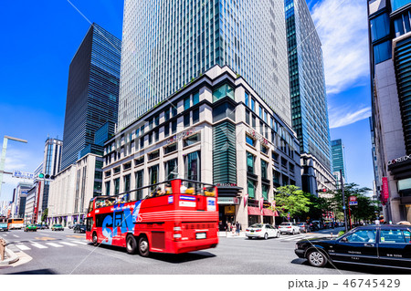東京 日本橋周辺の風景(室町二丁目交差点) 東京 日本橋周辺の風景(室町二丁目交差点) 46745429
