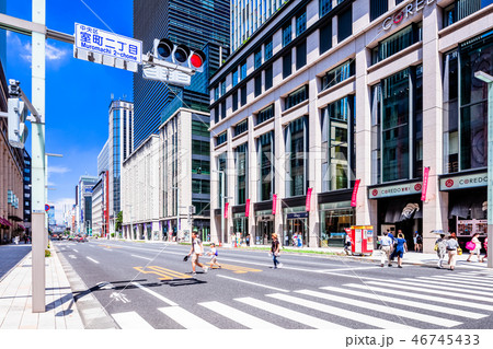 東京　日本橋周辺の風景（室町二丁目交差点） 46745433