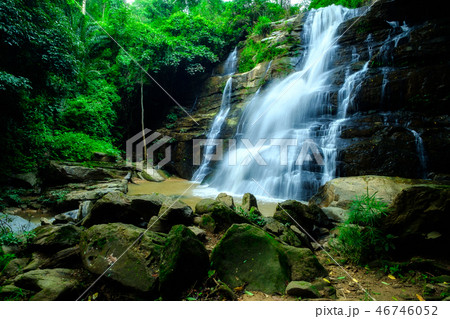 Tad Mork Water falll in Chiang Mai,Thailand. Tad Mork Water falll in Chiang Mai,Thailand. 46746052