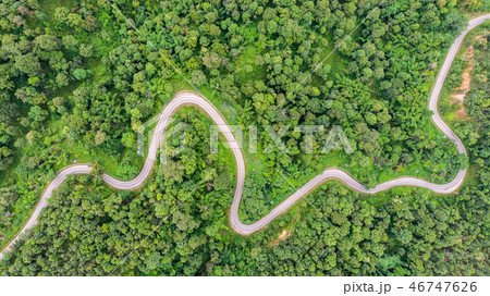 Aerial view of countryside road  46747626