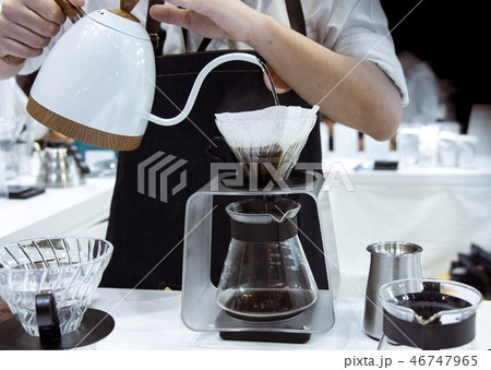 Barista making coffee 46747965