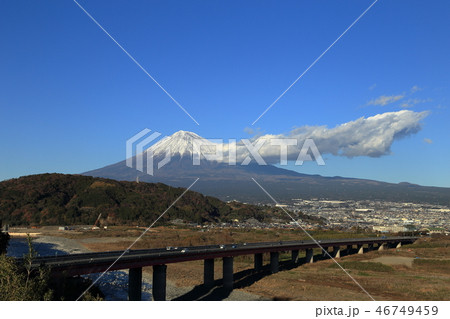 富士山 富士川SAからの風景 富士山 富士川SAからの風景 46749459