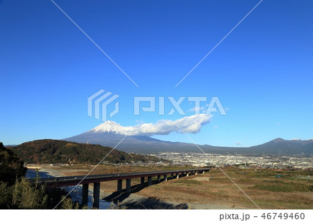 富士山 富士川SAからの風景 富士山 富士川SAからの風景 46749460