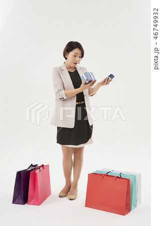 ビジネスウーマン 女性 女 46749932