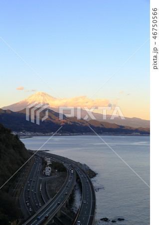 富士山　薩埵峠から　夕景 46750566