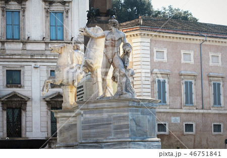 Rome, Italy - December 28, 2018: Obelisk and Fountain of Castor and Pollux in Piazza del Quirinale Rome, Italy - December 28, 2018: Obelisk and Fountain of Castor and Pollux in Piazza del Quirinale 46751841
