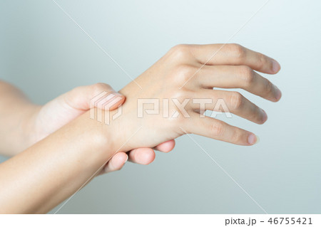 woman wrist arm pain. office syndrome healthcare 46755421