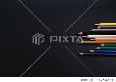 Teamwork concept. group of color pencil on black 46756274