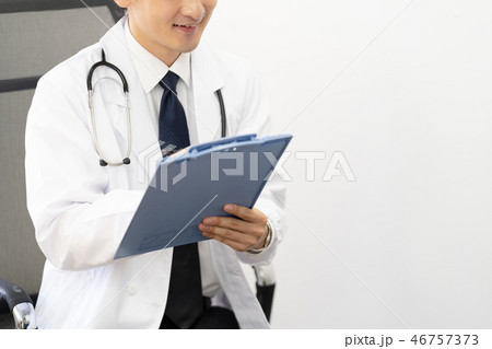 医者　問診 46757373