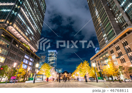 《東京都》東京駅丸の内・行幸通りのイルミネーション 《東京都》東京駅丸の内・行幸通りのイルミネーション 46768611