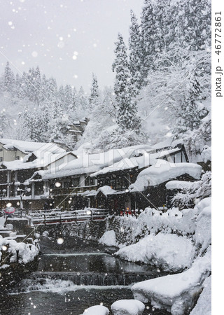 銀山温泉の写真素材