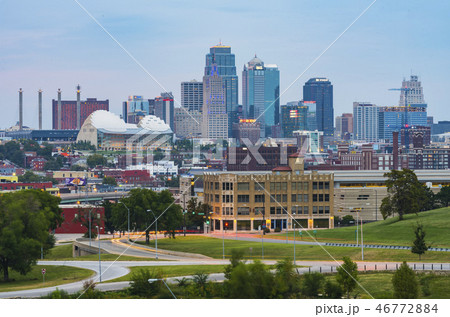 beautiful kansas city skyline at beautiful kansas city skyline at 46772884