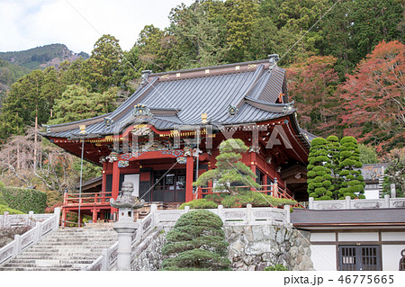 山梨県　身延山久遠寺（みのぶさんくおんじ）　拝殿 46775665
